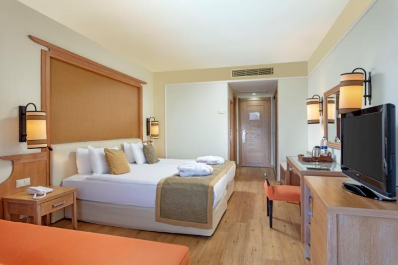 Dobedan Beach Resort Comfort Ex Alva Donna - Oda