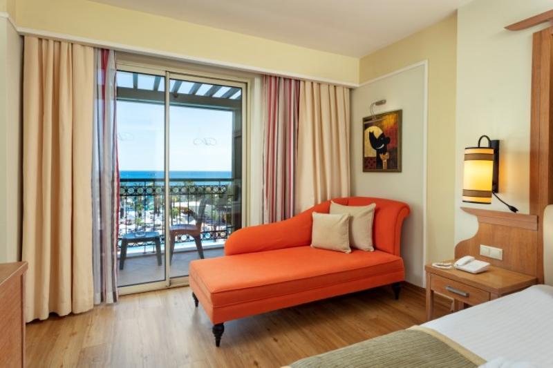 Dobedan Beach Resort Comfort Ex Alva Donna - Oda