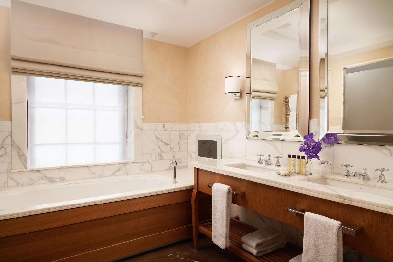 Corinthia London - Genel