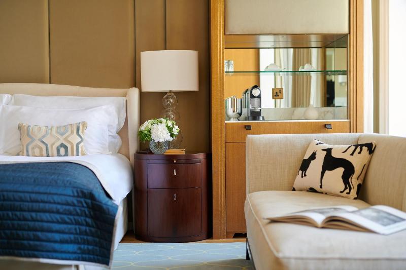 Corinthia London - Oda