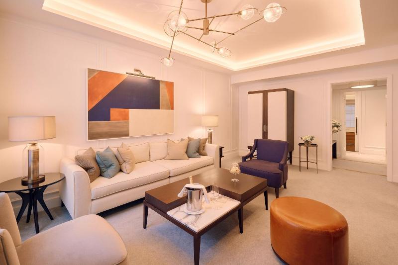 Corinthia London - Oda