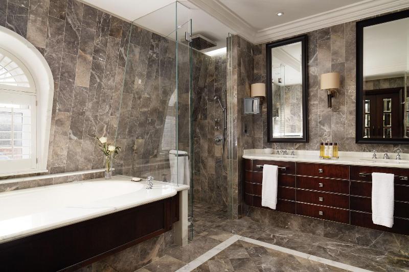 Corinthia London - Oda