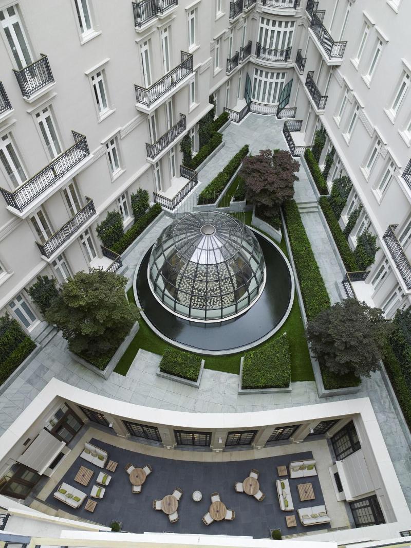 Corinthia London - Oda