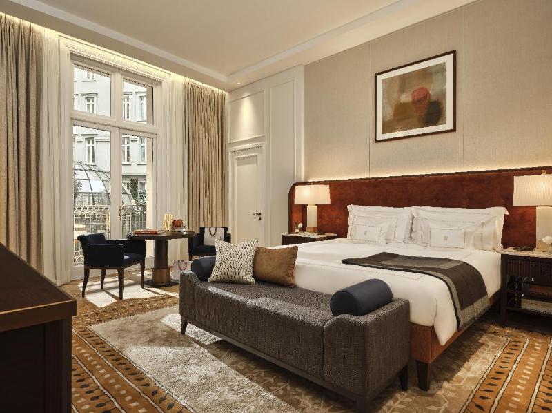 Corinthia London - Oda