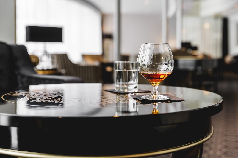 Krumers Alpin - Your Mountain Oasis - Bar