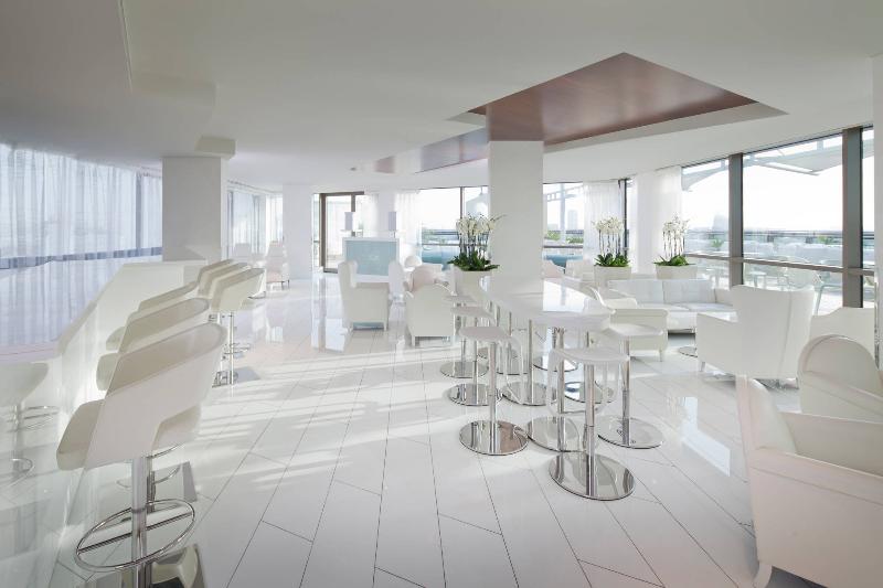The Creekside Hotel Dubai an Accor Hotel - Restoran