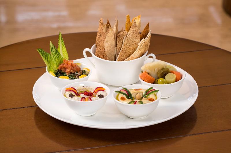 The Creekside Hotel Dubai an Accor Hotel - Restoran