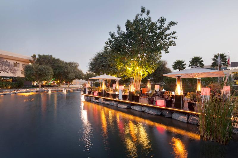 The Creekside Hotel Dubai an Accor Hotel - Restoran