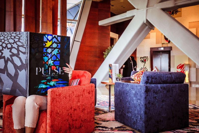 Andaz Capital Gate Abu Dhabi, By Hyatt - Lobi