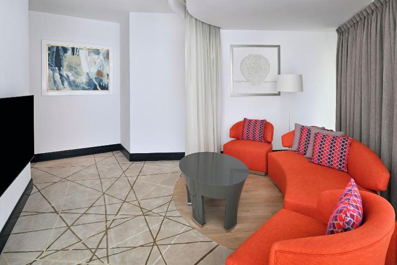 Andaz Capital Gate Abu Dhabi, By Hyatt - Oda