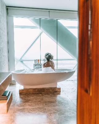 Andaz Capital Gate Abu Dhabi, By Hyatt fotoÄŸrafÄ±