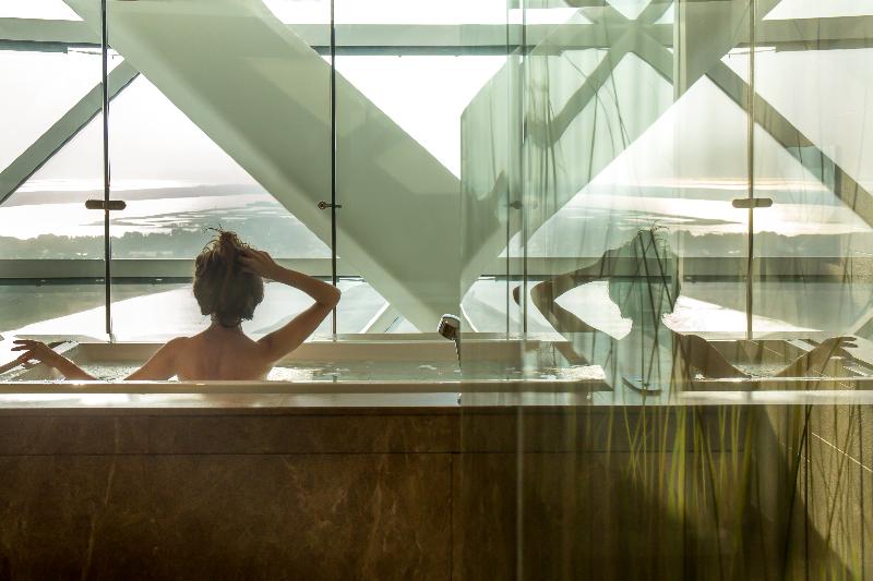 Andaz Capital Gate Abu Dhabi, By Hyatt - Oda