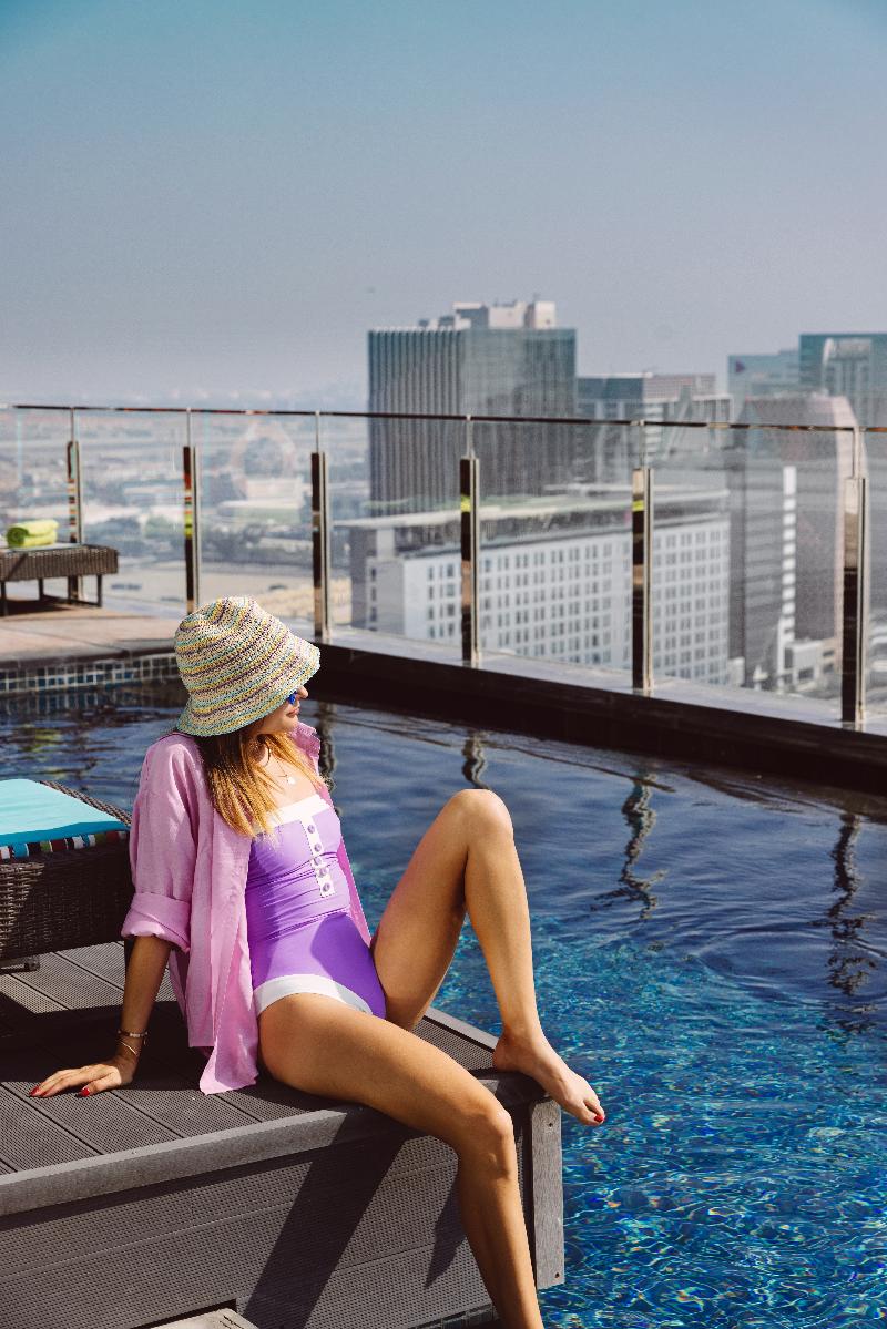Andaz Capital Gate Abu Dhabi, By Hyatt - Havuz