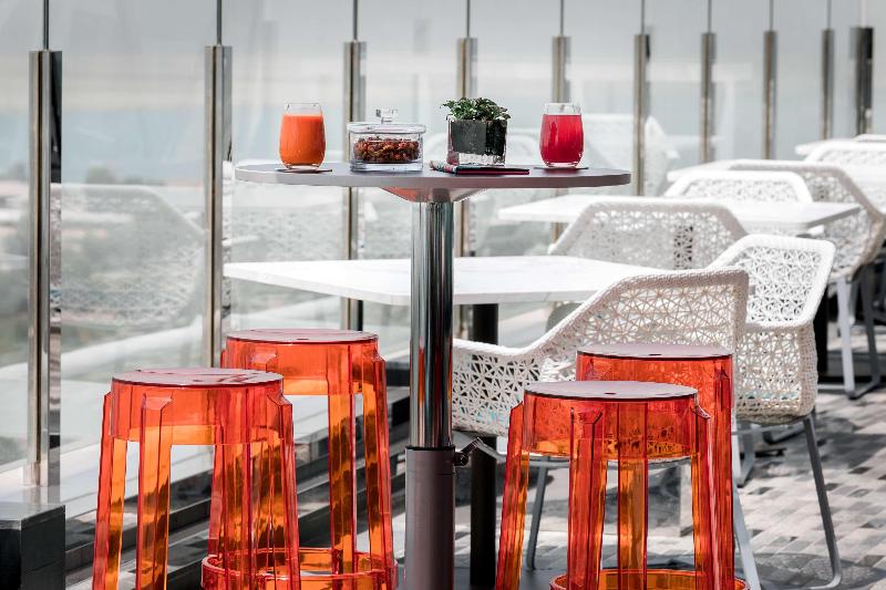 Andaz Capital Gate Abu Dhabi, By Hyatt - Restoran