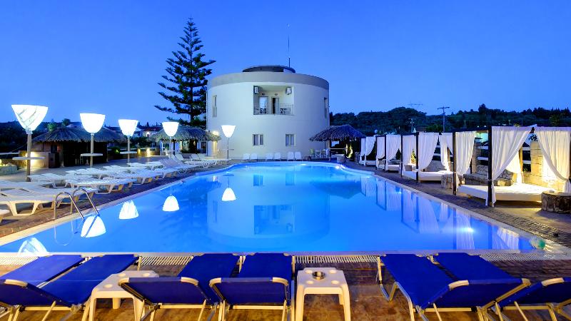 Island Beach Resort - Genel