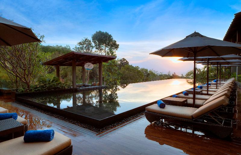 Avista Hideaway Phuket Patong - MGallery - Havuz