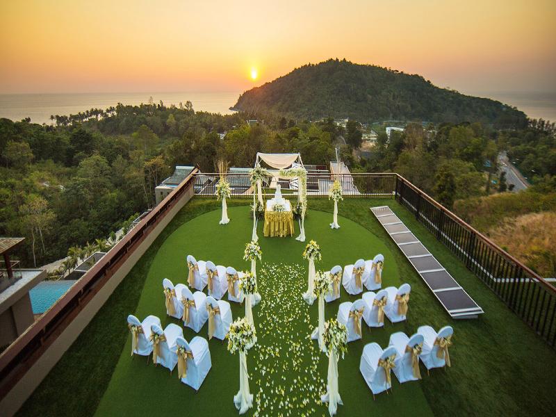 Avista Hideaway Phuket Patong - MGallery - Teras