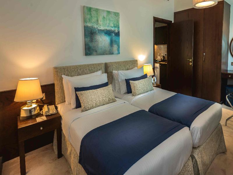 First Central Hotel Suites - Oda