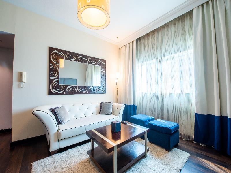 First Central Hotel Suites - Oda