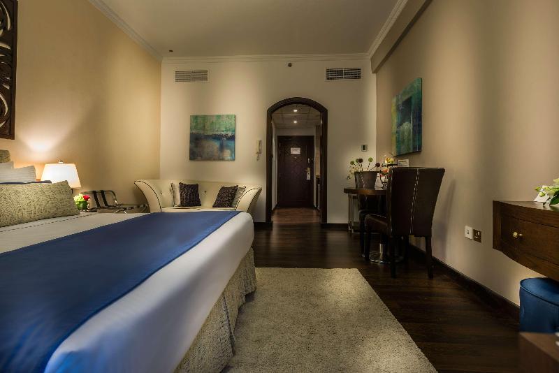 First Central Hotel Suites - Oda