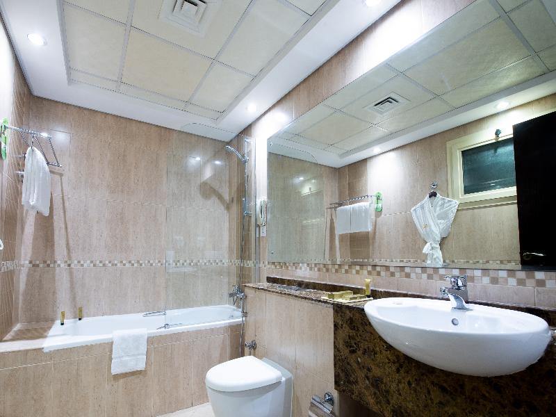 First Central Hotel Suites - Oda