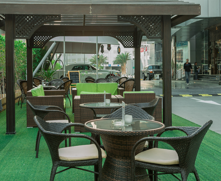 First Central Hotel Suites - Teras