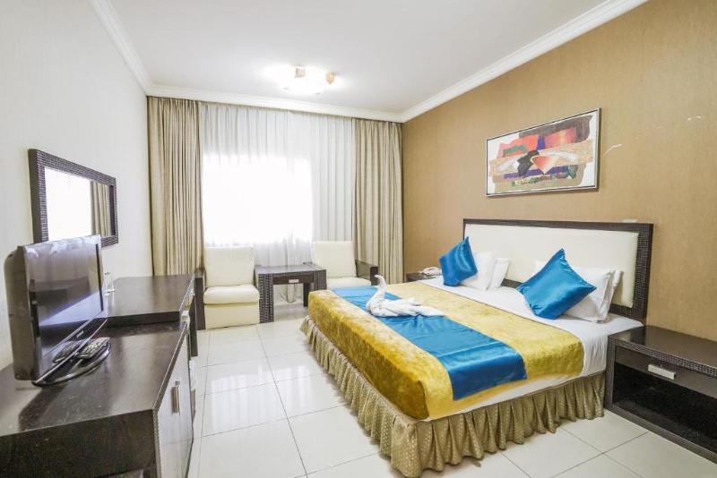 Crystal Plaza Hotel - Oda
