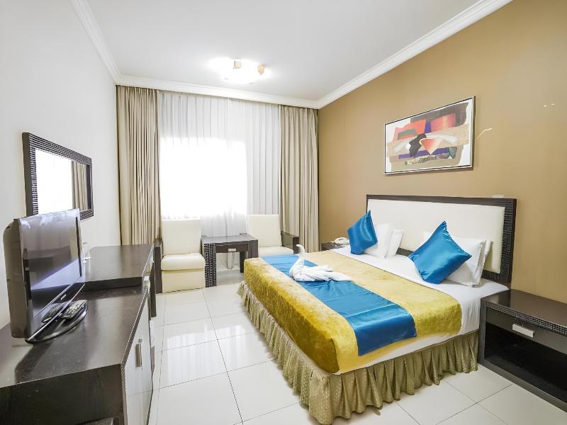 Crystal Plaza Hotel - Oda
