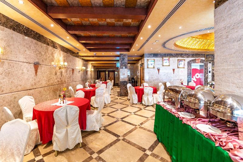 Crystal Plaza Hotel - Restoran