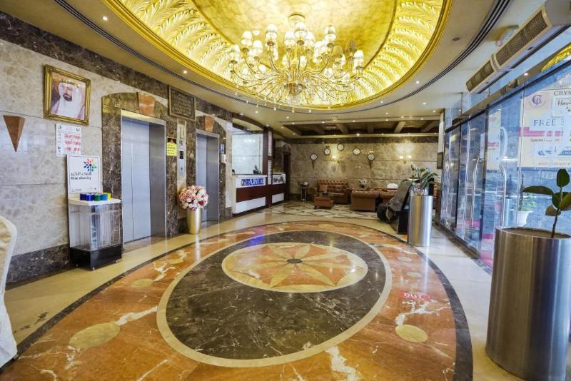 Crystal Plaza Hotel - Teras