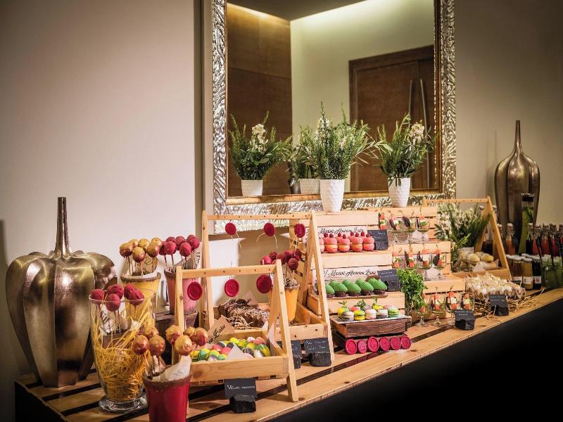 JW Baku - Toplantı