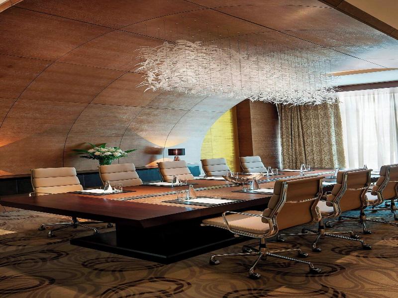 JW Baku - Toplantı