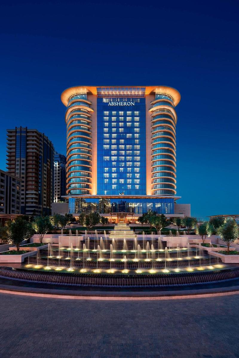 JW Baku - Genel