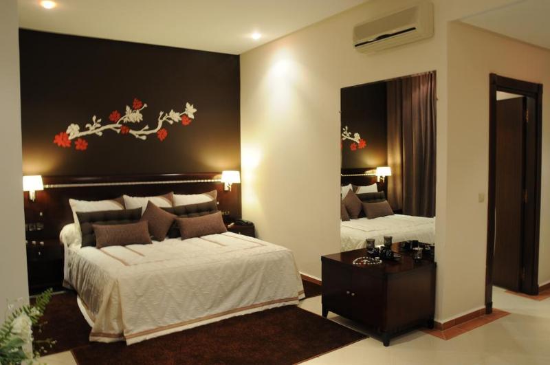 Dreams Hotel - Genel