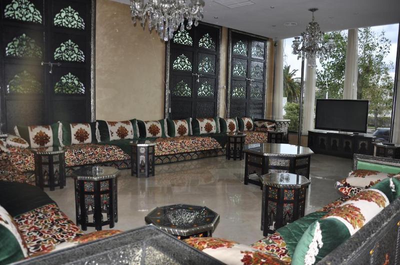Dreams Hotel - Genel