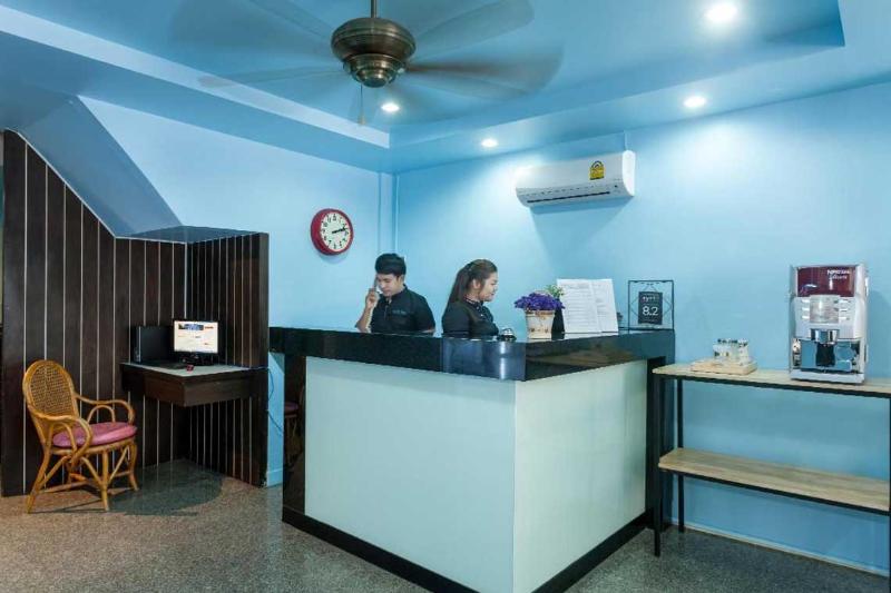 Armoni Patong Beach Hotel - Lobi