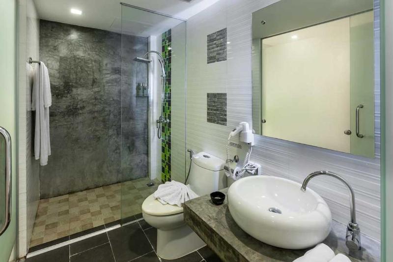 Armoni Patong Beach Hotel - Oda