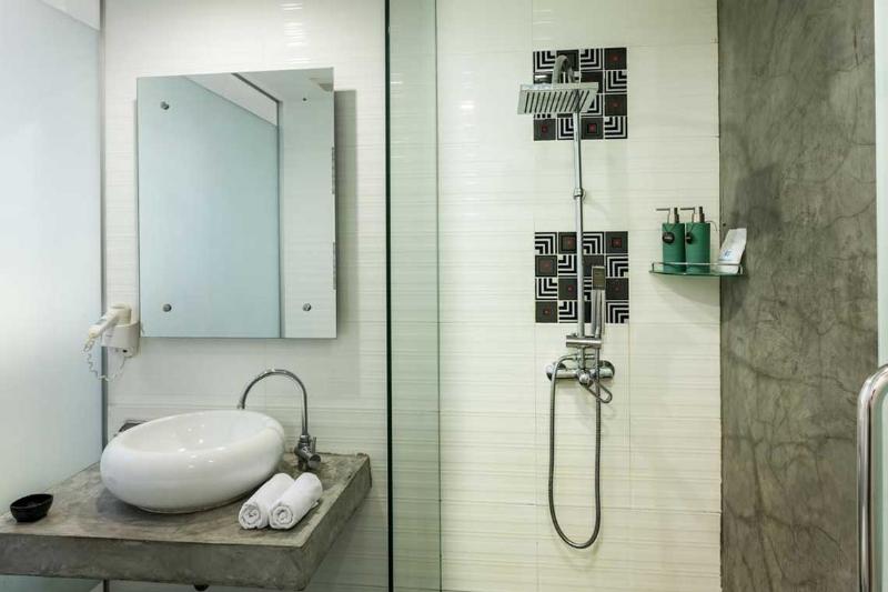 Armoni Patong Beach Hotel - Oda