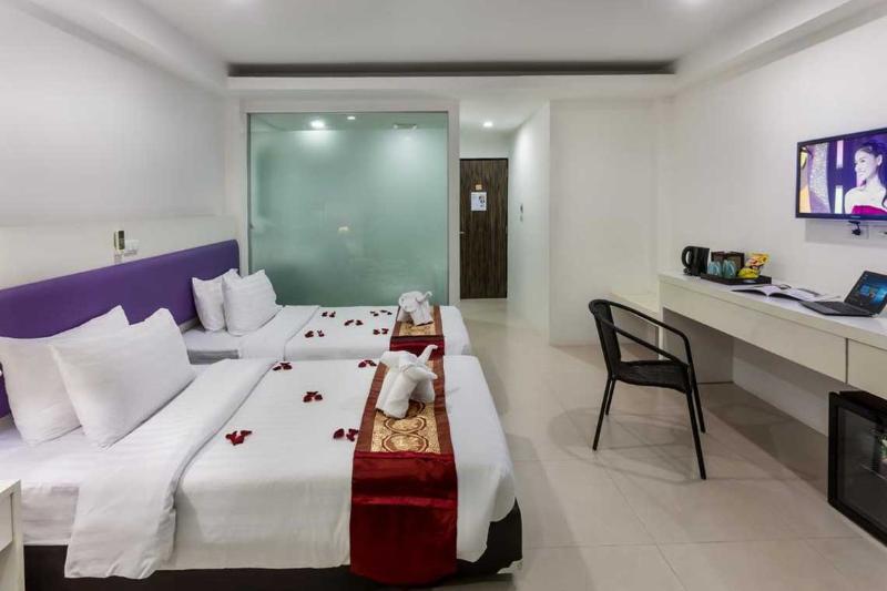 Armoni Patong Beach Hotel - Oda
