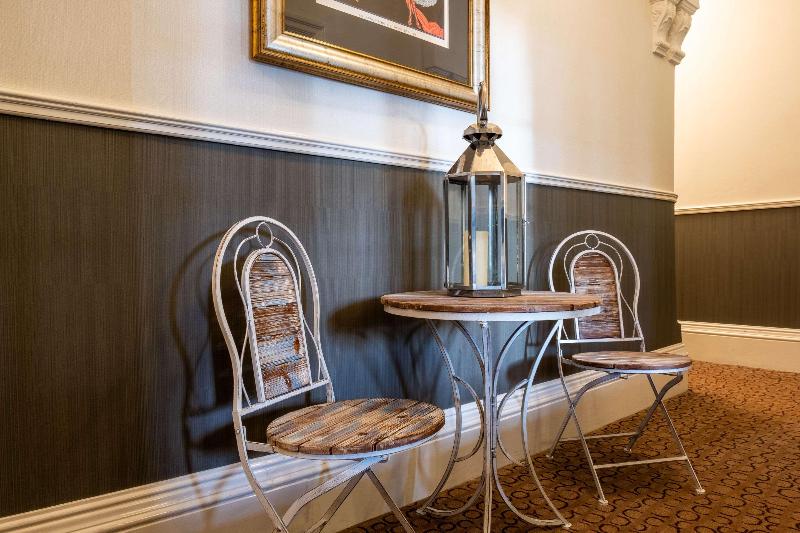 Cedar Court Hotel Harrogate - Lobi