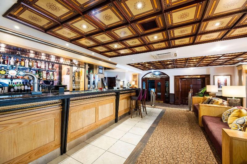 Cedar Court Hotel Harrogate - Lobi