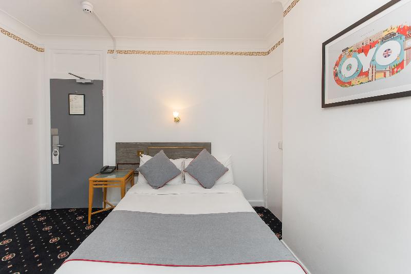 Stade Court Hotel - Oda