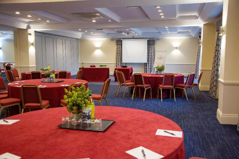 Best Western Bristol North The Gables Hotel - Toplantı