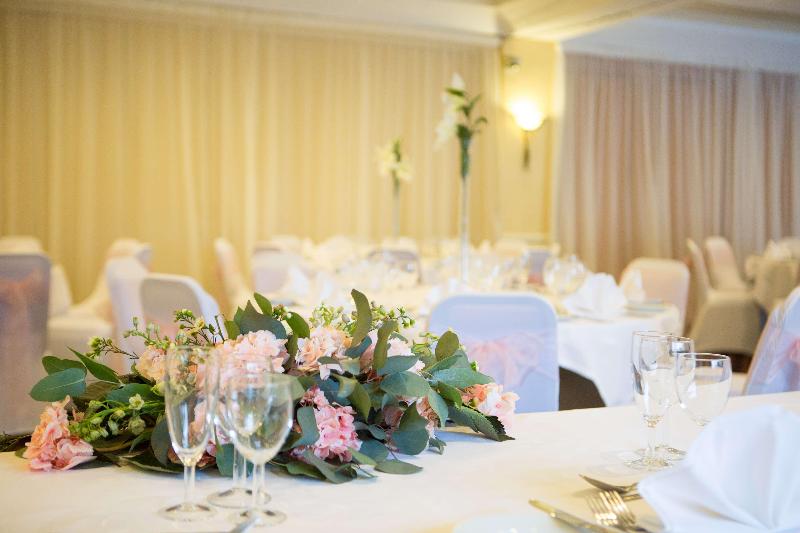 Best Western Bristol North The Gables Hotel - Genel