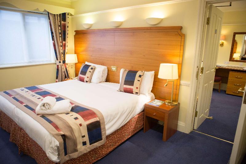 Best Western Bristol North The Gables Hotel - Oda
