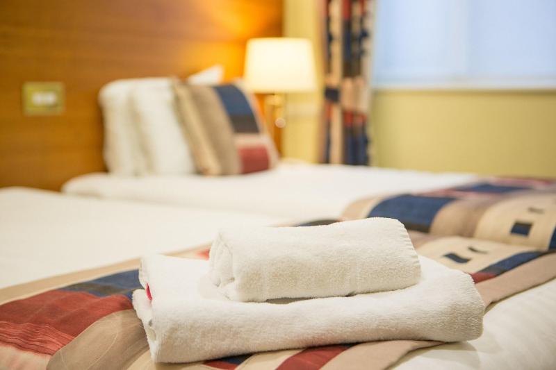 Best Western Bristol North The Gables Hotel - Oda
