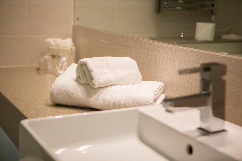 Best Western Bristol North The Gables Hotel - Oda