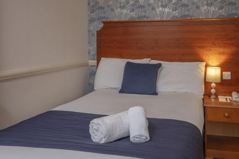 Best Western Bristol North The Gables Hotel - Oda
