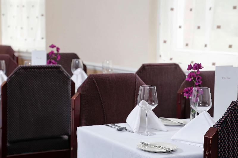 Best Western Shaftesbury The Royal Chase Hotel - Restoran