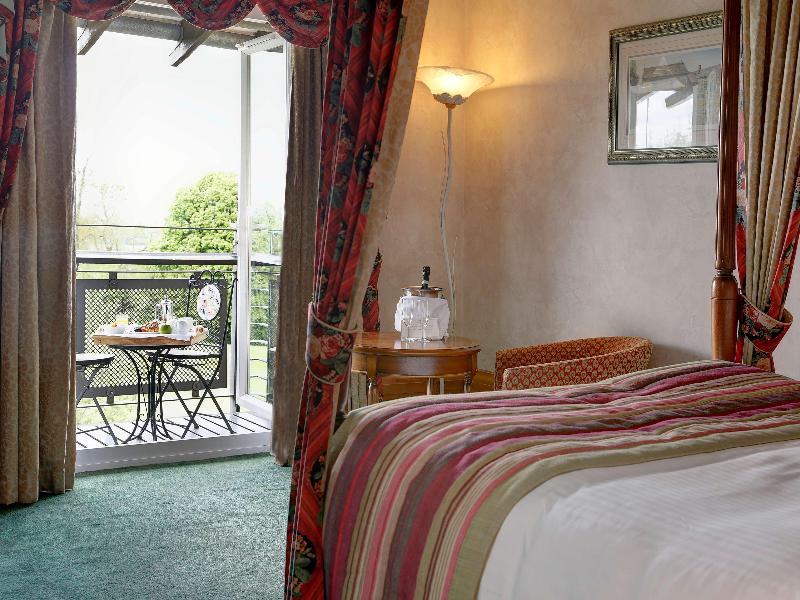 Best Western Premier Blunsdon House Hotel - Oda